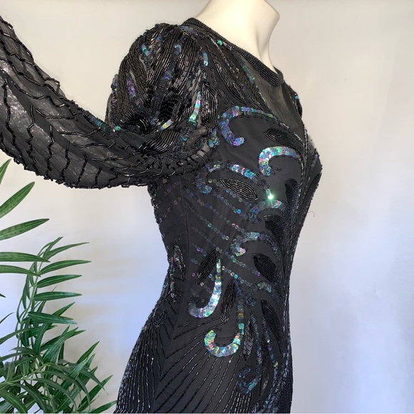 w o w :: Vintage Glamorous Fitted Sequin Beaded Gatsby Dress - Picture 4 of 16